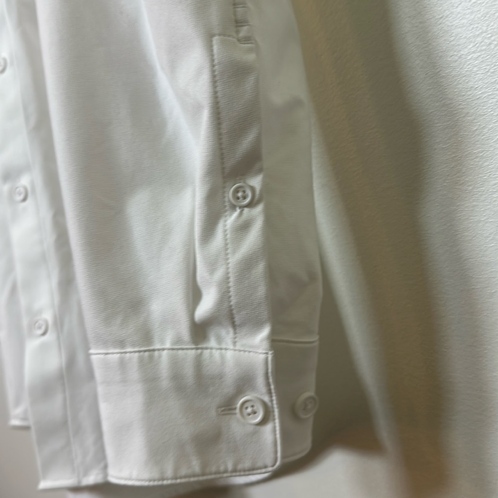 Lululemon Button Up - Picture 5 of 6